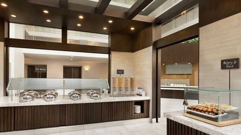 <b>Embassy Suites Brea Restaurant</b>. Images powered by <a href="https://iceportal.shijigroup.com/" title="IcePortal" target="_blank">IcePortal</a>.