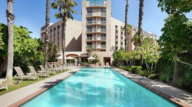 Embassy Suites Brea Pool
