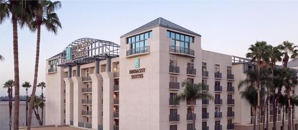 Embassy Suites Brea Exterior