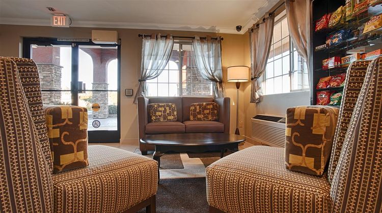 Best Western Willows Inn Lobby