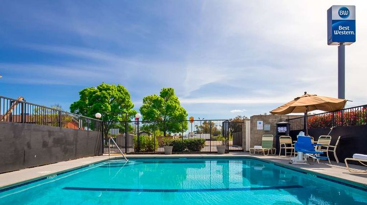 Best Western Willows Inn Pool