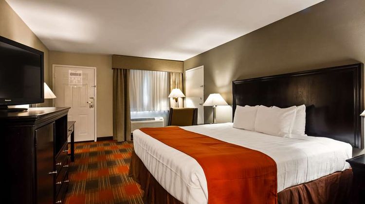 Best Western Willows Inn Room