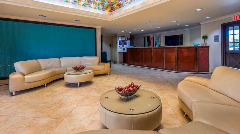 <b>Best Western Plus La Mesa San Diego Lobby</b>. Images powered by <a href="https://iceportal.shijigroup.com/" title="IcePortal" target="_blank">IcePortal</a>.
