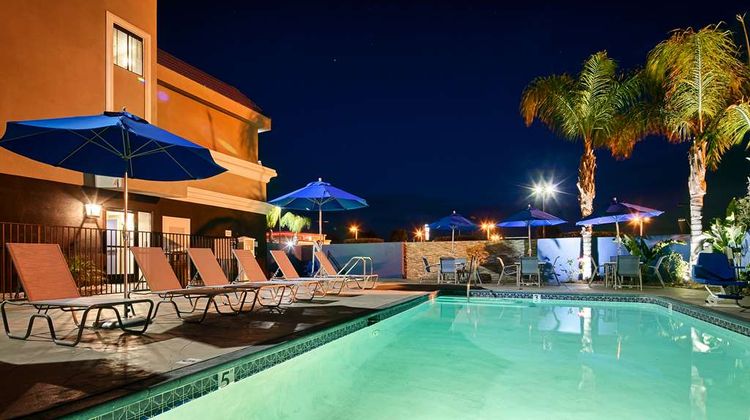 Best Western Plus Diamond Valley Inn Pool