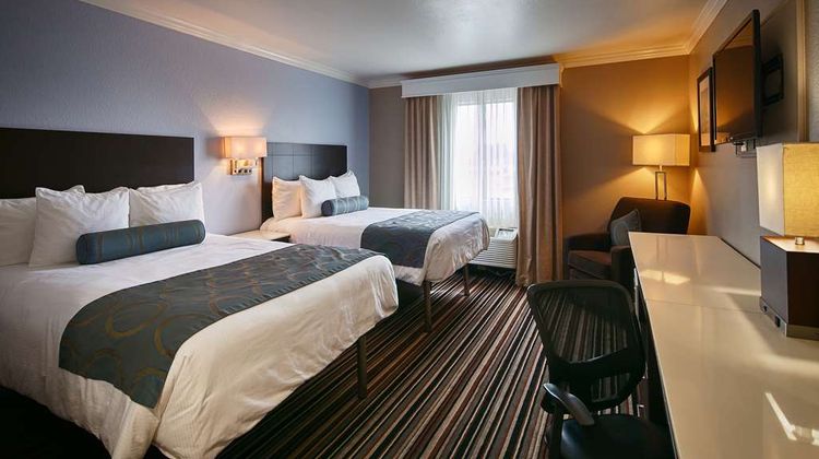 Best Western Plus Diamond Valley Inn Room