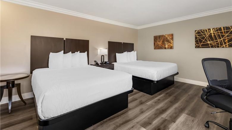 <b>Best Western Plus LA Mid-Town Hotel Room</b>. Images powered by <a href="https://iceportal.shijigroup.com/" title="IcePortal" target="_blank">IcePortal</a>.