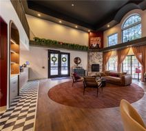 Best Western University Inn Lobby