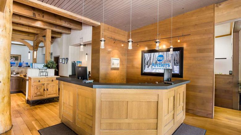 <b>Best Western Antlers Lobby</b>. Images powered by <a href="https://iceportal.shijigroup.com/" title="IcePortal" target="_blank">IcePortal</a>.