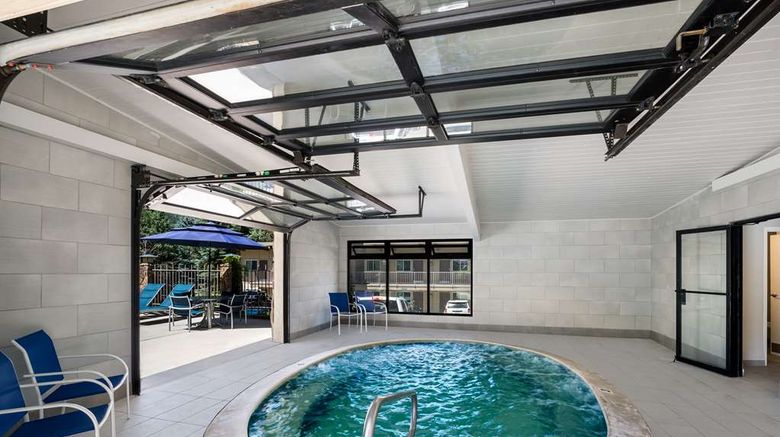 <b>Best Western Antlers Pool</b>. Images powered by <a href="https://iceportal.shijigroup.com/" title="IcePortal" target="_blank">IcePortal</a>.