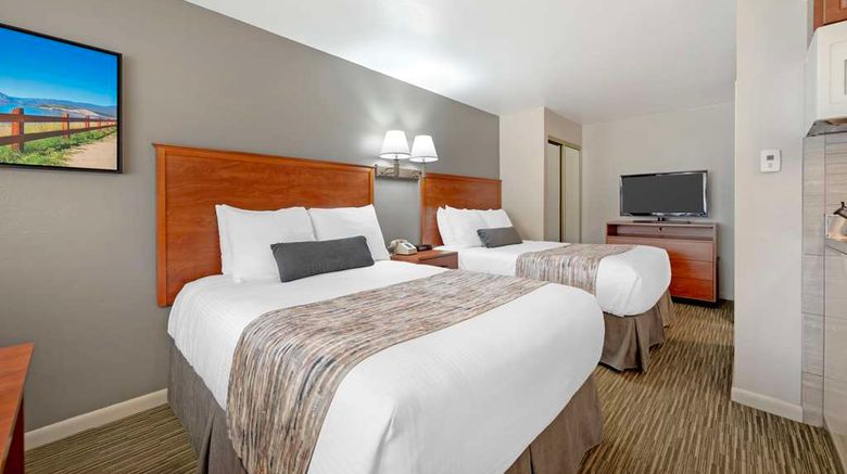 <b>Best Western Ptarmigan Lodge Room</b>. Images powered by <a href="https://iceportal.shijigroup.com/" title="IcePortal" target="_blank">IcePortal</a>.
