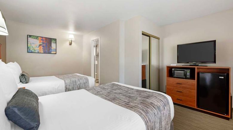 <b>Best Western Ptarmigan Lodge Room</b>. Images powered by <a href="https://iceportal.shijigroup.com/" title="IcePortal" target="_blank">IcePortal</a>.