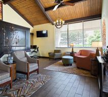 Best Western Sundowner Lobby