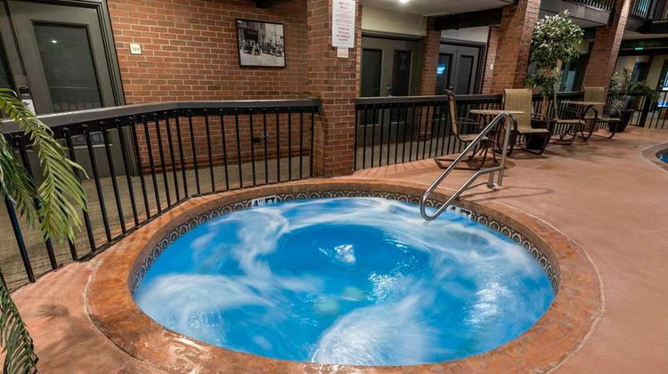 Best Western Plus Rio Grande Inn Pool