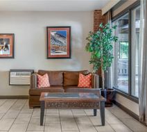 Best Western Plus Rio Grande Inn Lobby