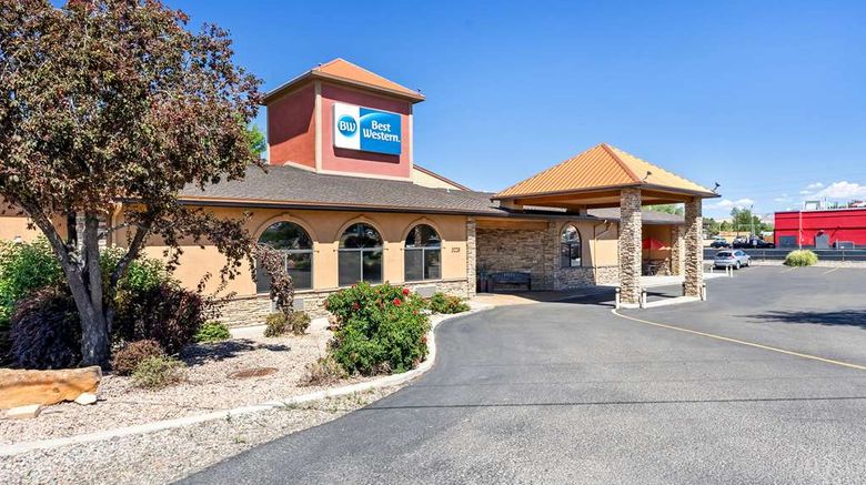 <b>Best Western Grande River Inn & Suites Exterior</b>. Images powered by <a href="https://iceportal.shijigroup.com/" title="IcePortal" target="_blank">IcePortal</a>.