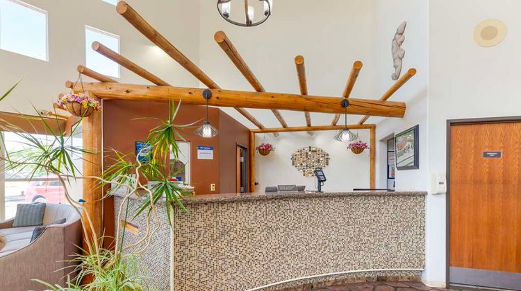 Best Western Kiva Inn Lobby