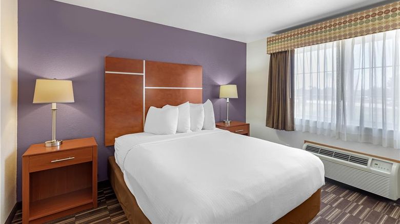 <b>Best Western Firestone Inn & Suites Suite</b>. Images powered by <a href="https://iceportal.shijigroup.com/" title="IcePortal" target="_blank">IcePortal</a>.