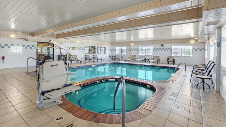Best Western Firestone Inn & Suites Pool
