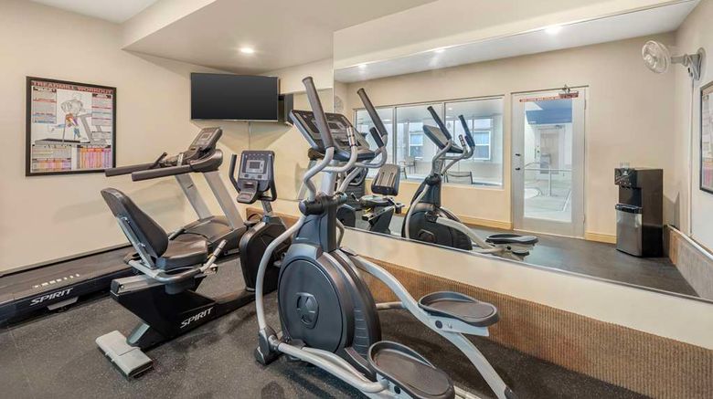 <b>Best Western Executive Inn & Suites Health</b>. Images powered by <a href="https://iceportal.shijigroup.com/" title="IcePortal" target="_blank">IcePortal</a>.