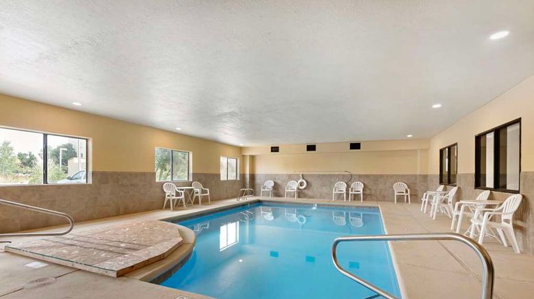 <b>Best Western Plus Eagleridge Inn & Stes Pool</b>. Images powered by <a href="https://iceportal.shijigroup.com/" title="IcePortal" target="_blank">IcePortal</a>.