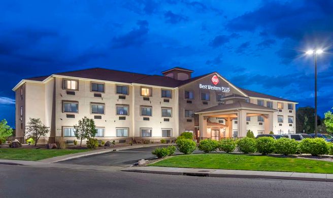 Best Western Plus Eagleridge Inn & Stes Exterior