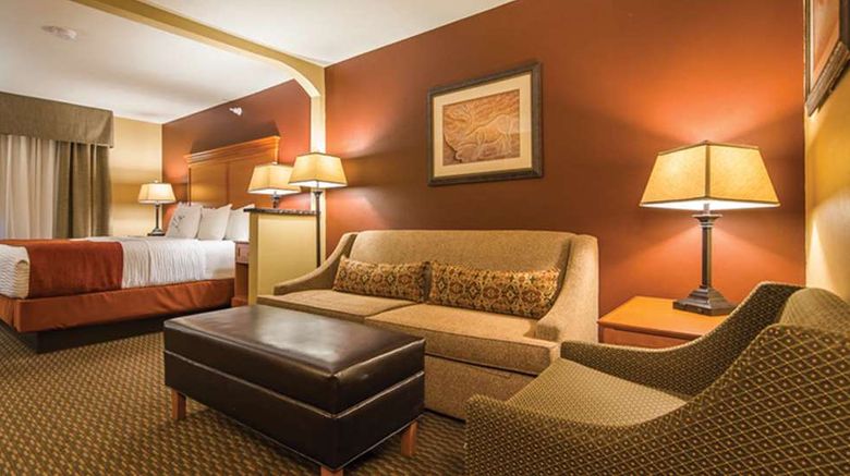 <b>Best Western Plus Deer Park Inn & Suites Room</b>. Images powered by <a href="https://iceportal.shijigroup.com/" title="IcePortal" target="_blank">IcePortal</a>.