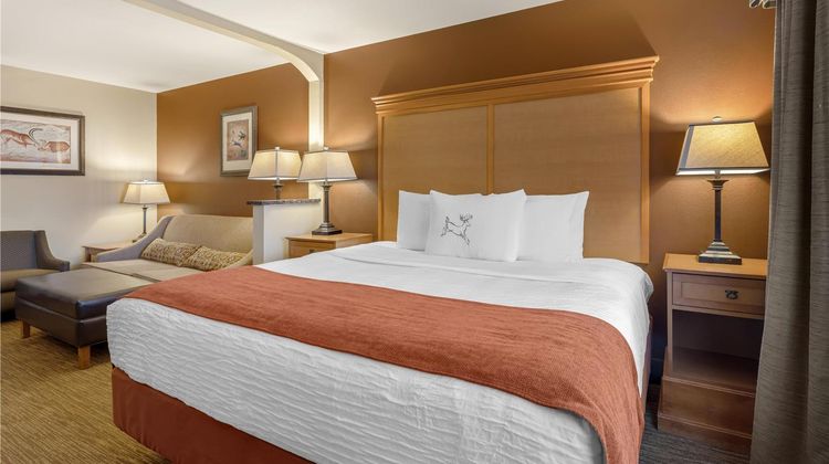 Best Western Plus Deer Park Inn & Suites Suite
