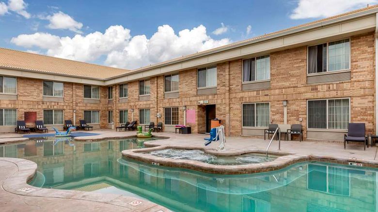 <b>Best Western Denver Southwest Pool</b>. Images powered by <a href="https://iceportal.shijigroup.com/" title="IcePortal" target="_blank">IcePortal</a>.