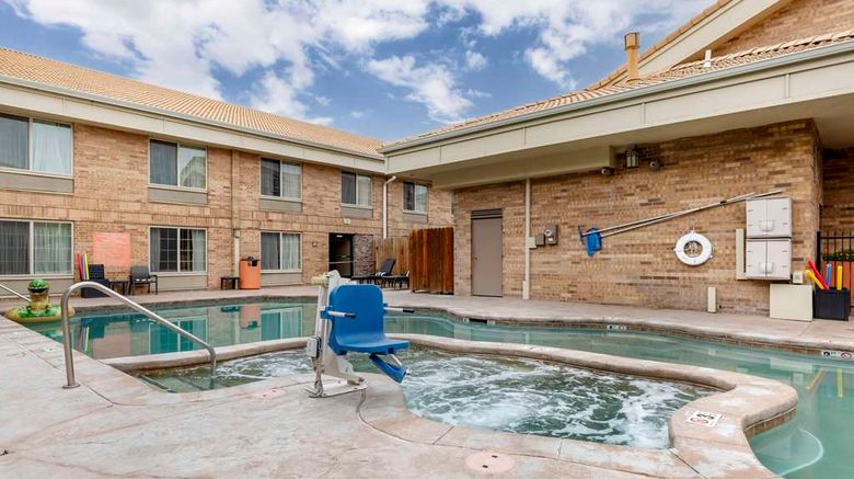 <b>Best Western Denver Southwest Pool</b>. Images powered by <a href="https://iceportal.shijigroup.com/" title="IcePortal" target="_blank">IcePortal</a>.
