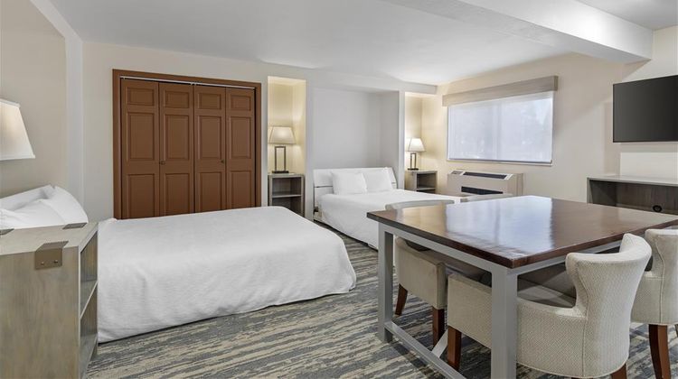 Best Western Alpenglo Lodge Suite
