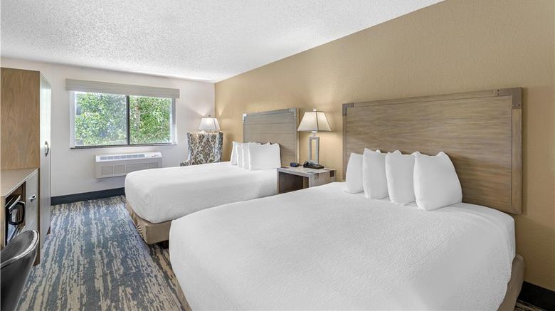 <b>Best Western Alpenglo Lodge Room</b>. Images powered by <a href="https://iceportal.shijigroup.com/" title="IcePortal" target="_blank">IcePortal</a>.