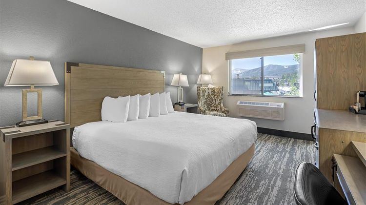 Best Western Alpenglo Lodge Room