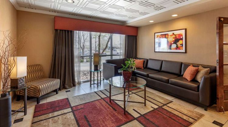 Best Western Brighton Inn Lobby