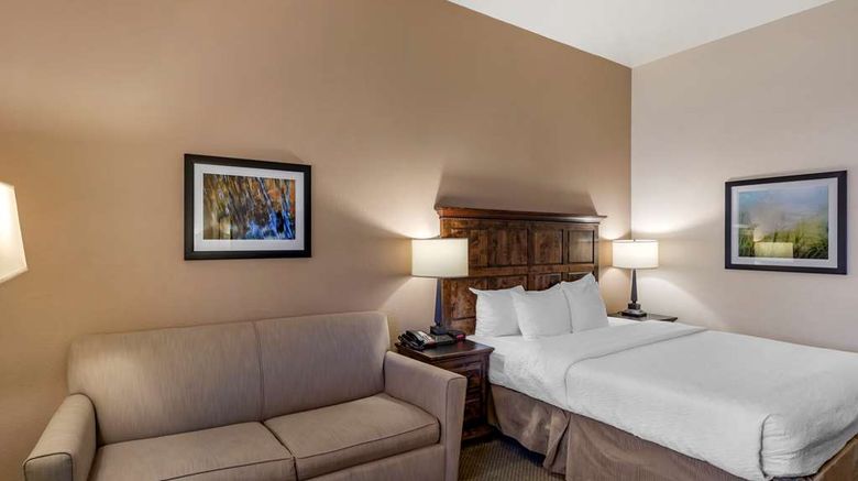 <b>Best Western Brighton Inn Room</b>. Images powered by <a href="https://iceportal.shijigroup.com/" title="IcePortal" target="_blank">IcePortal</a>.