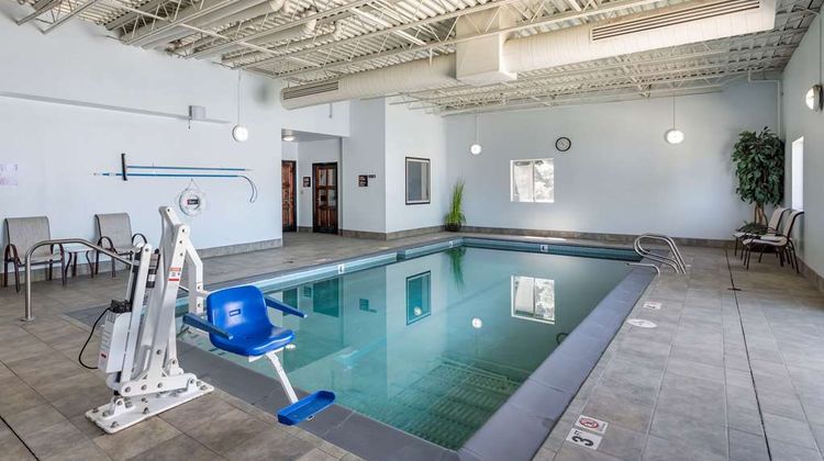 Best Western Brighton Inn Pool