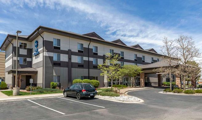 Best Western Brighton Inn Exterior