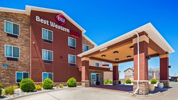 Best Western Plus Carousel Inn & Suites Exterior