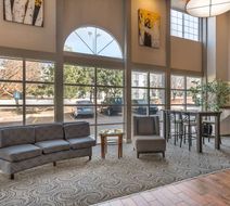 Best Western Plus Peak Vista Inn & Stes Lobby