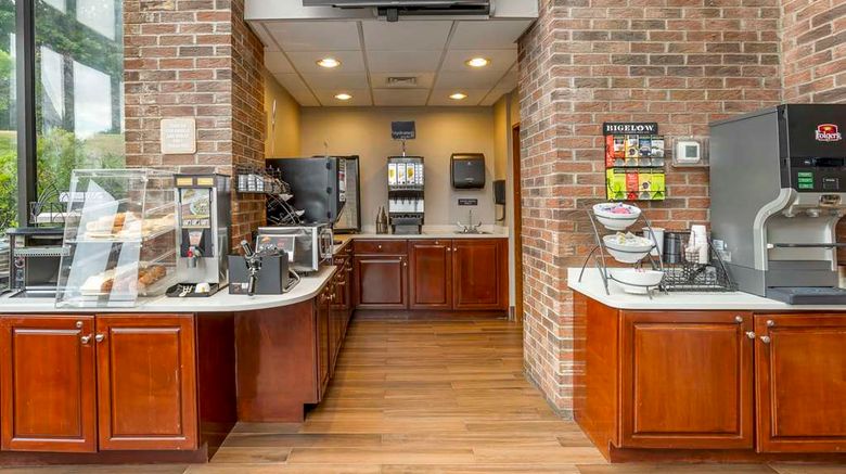 <b>Best Western Danbury/Bethel Restaurant</b>. Images powered by <a href="https://iceportal.shijigroup.com/" title="IcePortal" target="_blank">IcePortal</a>.
