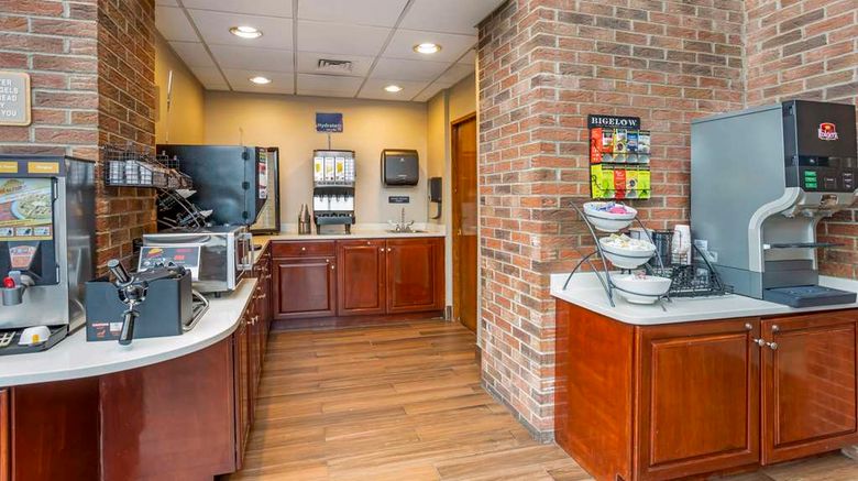 <b>Best Western Danbury/Bethel Restaurant</b>. Images powered by <a href="https://iceportal.shijigroup.com/" title="IcePortal" target="_blank">IcePortal</a>.