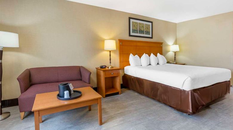 <b>Best Western Danbury/Bethel Room</b>. Images powered by <a href="https://iceportal.shijigroup.com/" title="IcePortal" target="_blank">IcePortal</a>.