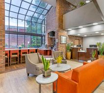 Best Western Danbury/Bethel Lobby