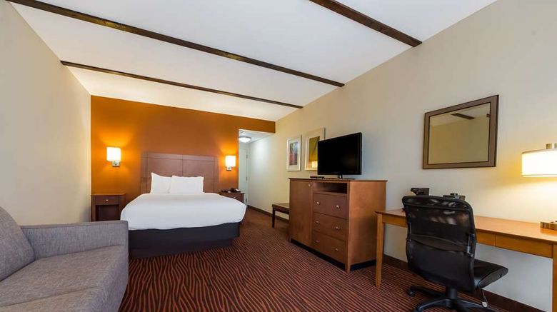 <b>Best Western Executive of New Haven Suite</b>. Images powered by <a href="https://iceportal.shijigroup.com/" title="IcePortal" target="_blank">IcePortal</a>.