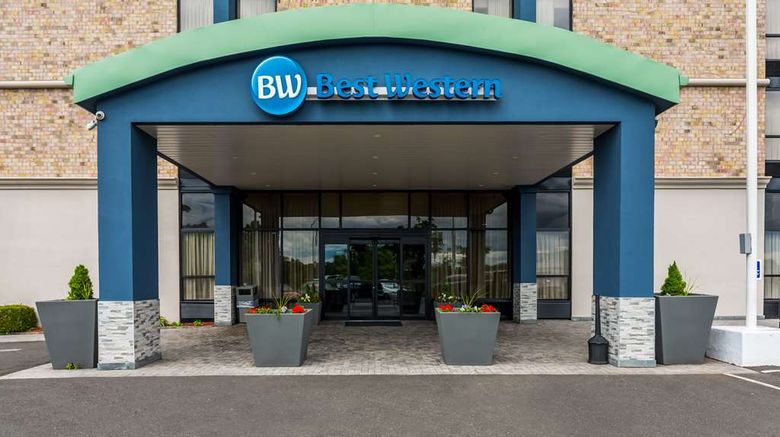 <b>Best Western Executive of New Haven Exterior</b>. Images powered by <a href="https://iceportal.shijigroup.com/" title="IcePortal" target="_blank">IcePortal</a>.