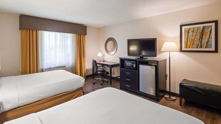 Best Western Plus Newark/Christiana Inn Room