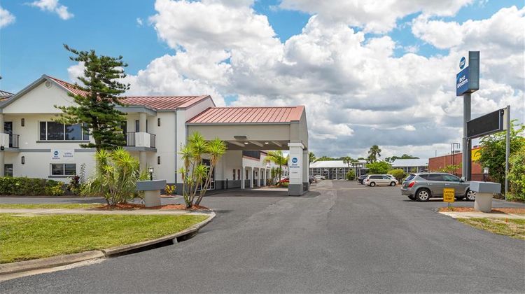 Best Western Space Shuttle Inn Exterior