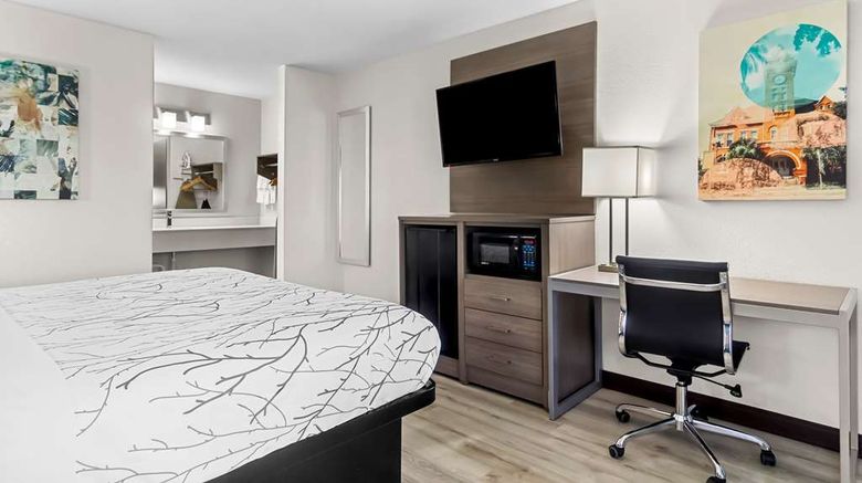 <b>Best Western Starke Room</b>. Images powered by <a href="https://iceportal.shijigroup.com/" title="IcePortal" target="_blank">IcePortal</a>.