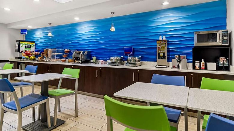 <b>Best Western Starke Restaurant</b>. Images powered by <a href="https://iceportal.shijigroup.com/" title="IcePortal" target="_blank">IcePortal</a>.