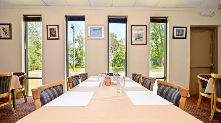 Best Western Crossroads Inn Meeting