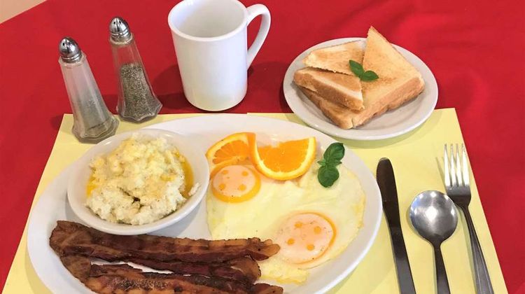 Best Western Crossroads Inn Restaurant